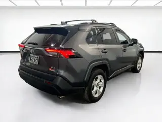 Toyota RAV4 2021 XLE 4dr SUV