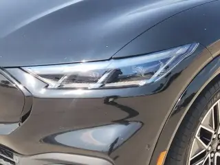 Ford Mustang Mach-E 2024 Premium 4p SUV