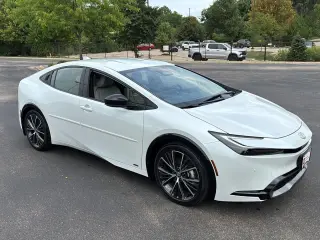 2025 Toyota Prius