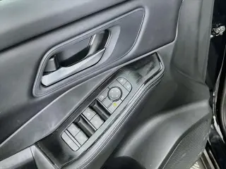 Nissan Rogue 2025 AWD SV 4p Crossover