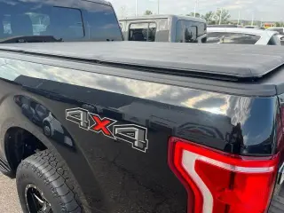 Ford F-150 2016 4x4 Lariat 4dr SuperCab 8 ft. LB