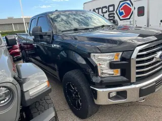 Ford F-150 2016 4x4 Lariat 4dr SuperCab 8 ft. LB