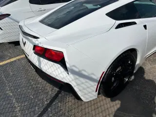 Chevrolet Corvette 2017 Stingray 2dr Coupe w/1LT