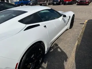 Chevrolet Corvette 2017 Stingray 2dr Coupe w/1LT