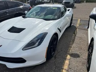 Chevrolet Corvette 2017 Stingray 2dr Coupe w/1LT