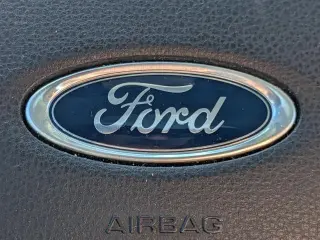 Ford F-150 2021 4x4 XLT 4p SuperCrew 5.5 ft. SB