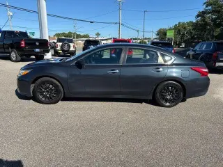 Nissan Altima 2016 2.5 S 4dr Sedán