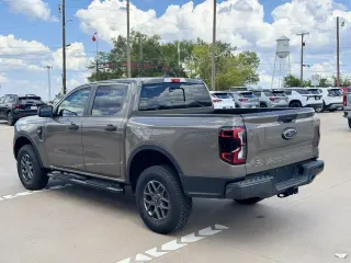 Ford Ranger 2025 4x2 XLT 4dr SuperCrew 5.0 ft. SB