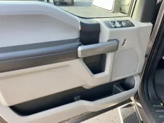 Ford F-150 2018 4x4 XLT 4dr SuperCrew 5.5 ft. SB