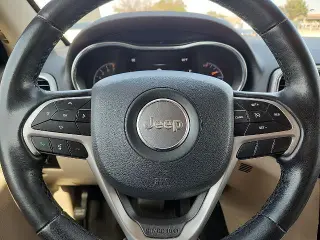 Jeep Grand Cherokee 2020 4x4 Laredo 4dr SUV