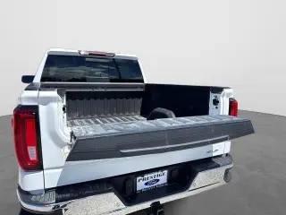 GMC Sierra 1500 2021 4x4 SLT 4dr Crew Cab 5.8 ft. SB