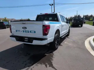 Ford F-150 2024 4x4 XLT 4dr SuperCrew 5.5 ft. SB