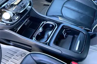 Chrysler Pacifica 2022 AWD Limited 4dr Mini-Van