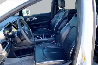 Chrysler Pacifica 2022 AWD Limited 4dr Mini-Van