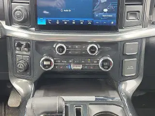Ford F-150 2021 4x4 Lariat 4dr SuperCrew 5.5 ft. SB