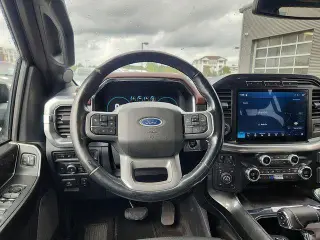 Ford F-150 2021 4x4 Lariat 4dr SuperCrew 5.5 ft. SB