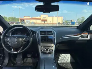 Lincoln MKZ 2017 Select 4p Sedana