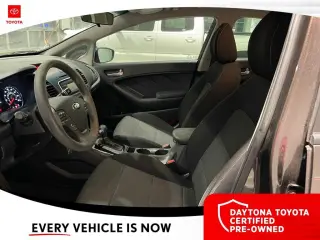 Kia Forte 2018 LX 4dr Sedán 6M