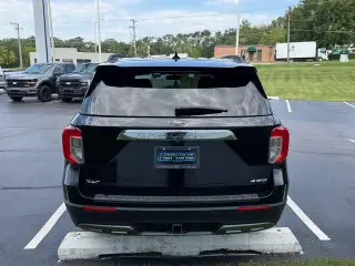 Ford Explorer 2023 AWD XLT 4dr SUV