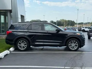 Ford Explorer 2023 AWD XLT 4dr SUV