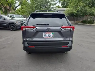 Toyota RAV4 2024 XLE 4dr SUV