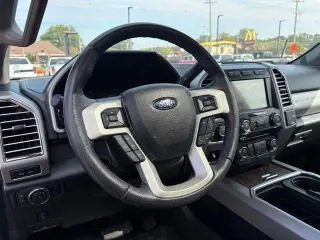 Ford F-250 Super Duty 2017 4x4 Lariat 4dr SuperCab 6.8 ft. SB Pickup
