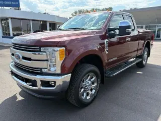 Ford F-250 Super Duty 2017 4x4 Lariat 4dr SuperCab 6.8 ft. SB Pickup
