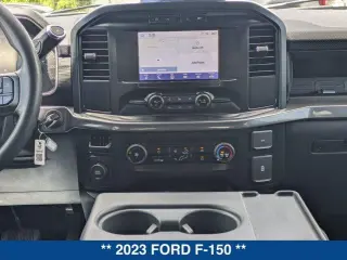 Ford F-150 2023 4x2 XL 4dr SuperCrew 5.5 ft. SB