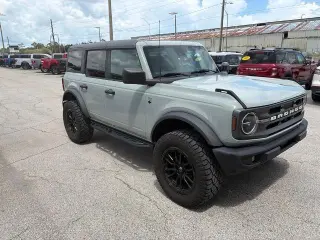 Ford Bronco 2022 4x4 Big Bend SUV de 4 puertas