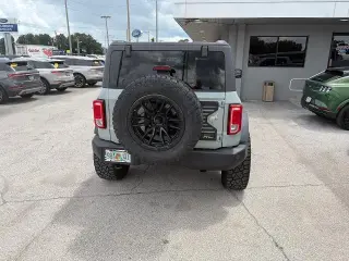 Ford Bronco 2022 4x4 Big Bend SUV de 4 puertas
