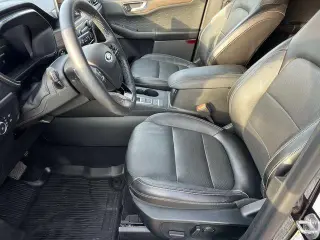 Ford Escape 2020 AWD Titanium 4dr SUV