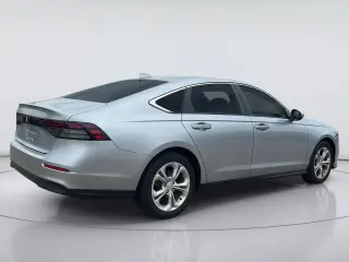 Honda Accord 2025 LX 4dr Sedán