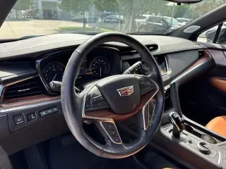 Cadillac XT5 2024 Premium Luxury 4dr SUV