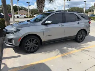 Chevrolet Equinox 2023 RS 4 SUV