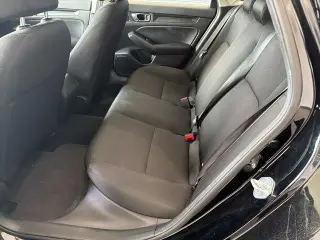 Honda Civic 2025 LX 4dr Sedán