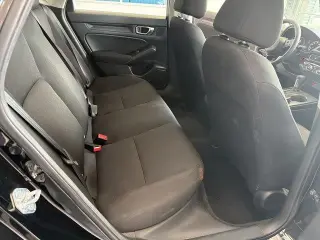 Honda Civic 2025 LX 4dr Sedán