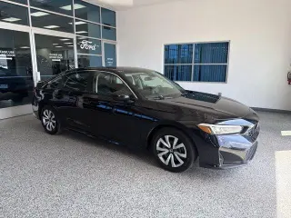 Honda Civic 2025 LX 4dr Sedán