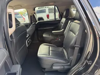 Ford Expedition 2024 4x4 XLT 4p SUV