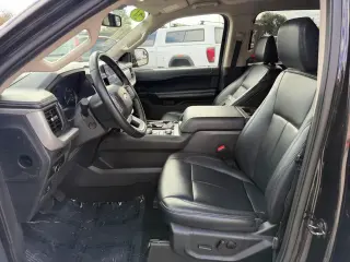 Ford Expedition 2024 4x4 XLT 4p SUV