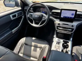 Ford Explorer 2024 AWD XLT 4dr SUV