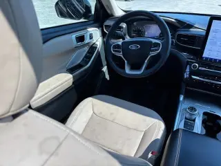 Ford Explorer 2023 Limited 4dr SUV