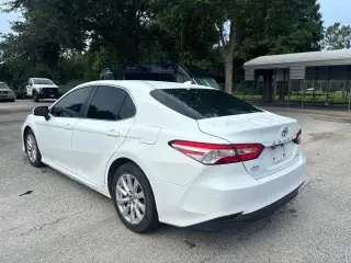 Toyota Camry 2020 LE 4dr Sedán