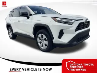 Toyota RAV4 2024 LE 4pu SUV