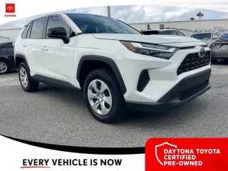 Toyota RAV4 2024 LE 4pu SUV