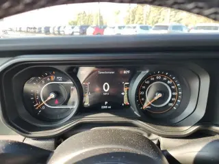 2025 Jeep Gladiator