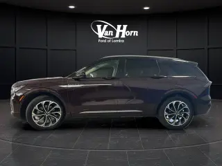 2024 Lincoln Nautilus