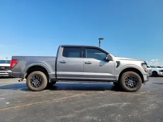 Ford F-150 2024 4x4 XLT 4p SuperCab 5.5 ft. CA