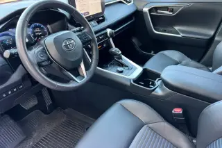 2025 Toyota RAV4 Hybrid