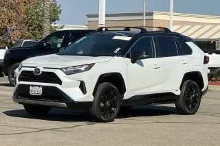 2025 Toyota RAV4 Hybrid