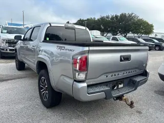 Toyota Tacoma 2021 4x2 TRD Sport 4dr Double Cab 5.0 ft SB